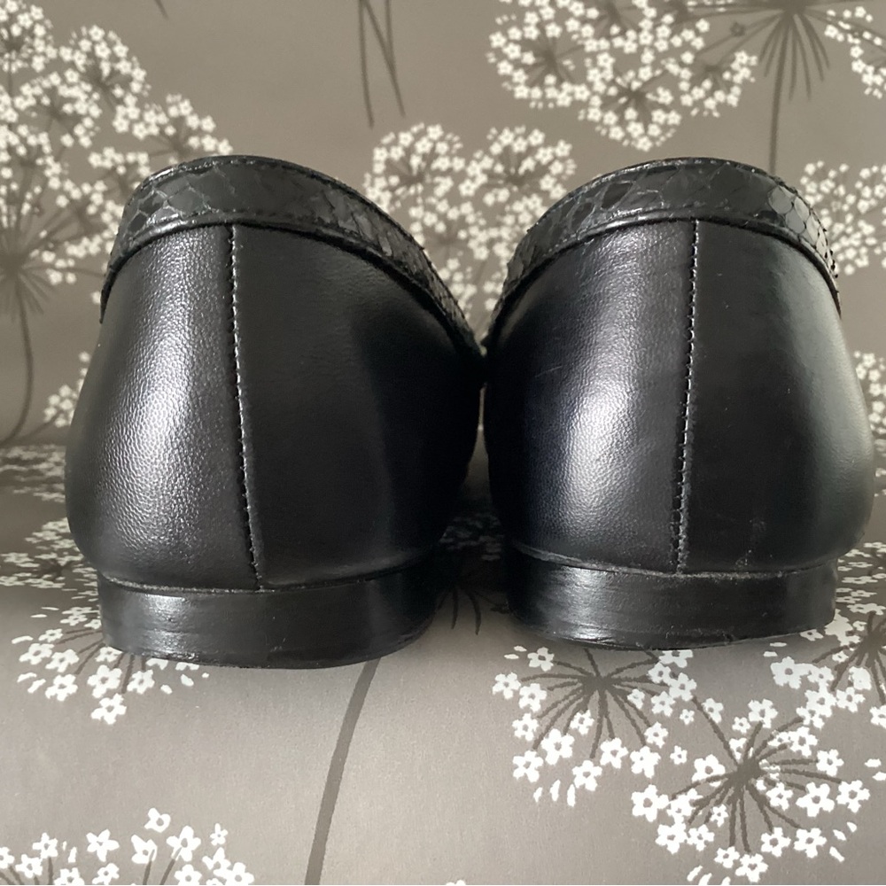 Rare Gucci Yva Black Leather and Snakeskin Flats, Size 36.5 - Picture 5 of 8